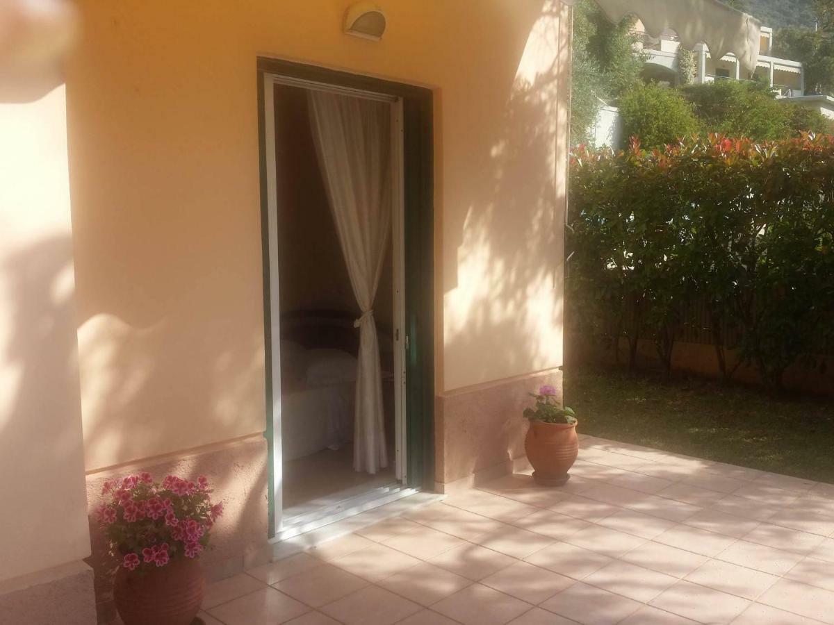 Villa Barbati Pietre Di Mare Exterior foto