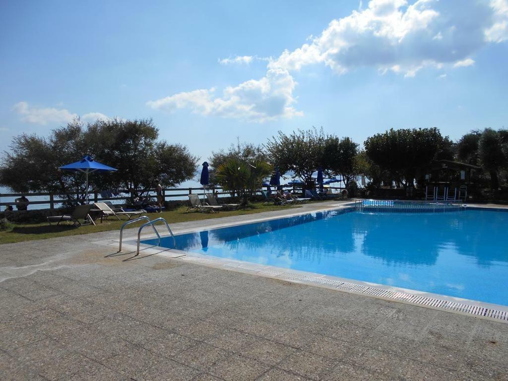 Villa Barbati Pietre Di Mare Exterior foto